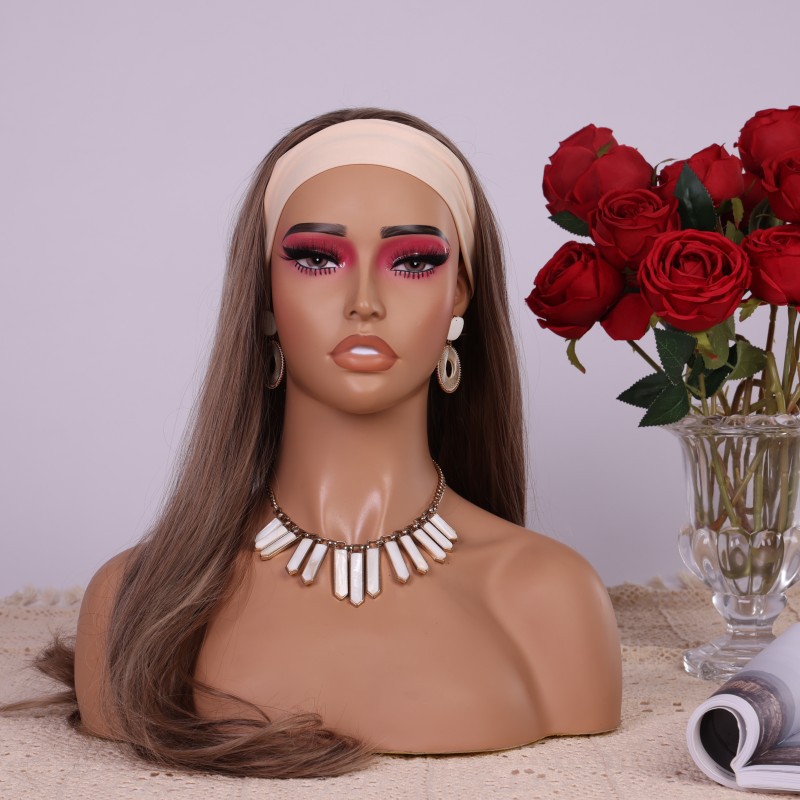 Body Jewelry In Store - Głowa manekina z PVC, pół ciała,